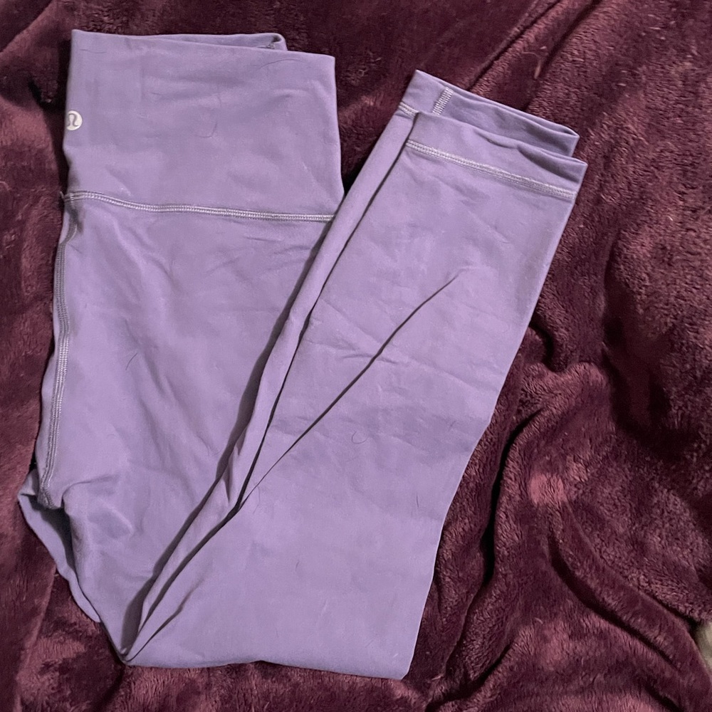 Lululemon Wunder Under 25” in Full on Luon material size 10